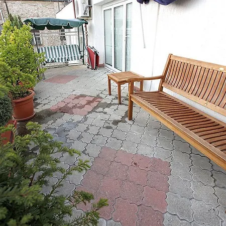 旅馆 360度住宿加咖啡旅舍 *