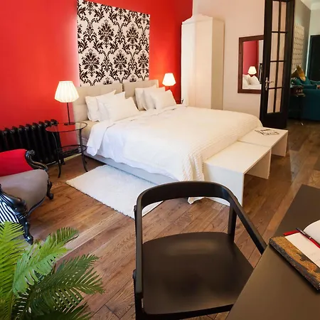 360度住宿加咖啡旅舍 贝尔格莱德